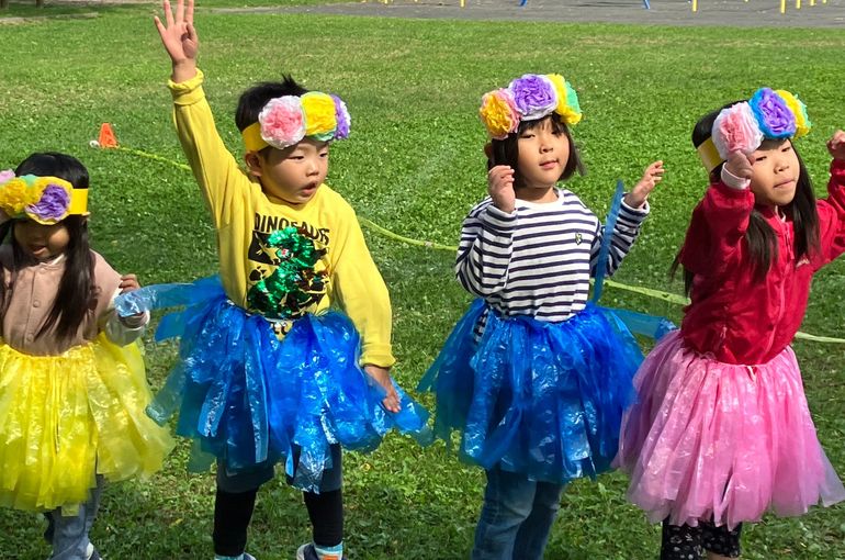 保育園　ノリノリ　衣装　曲