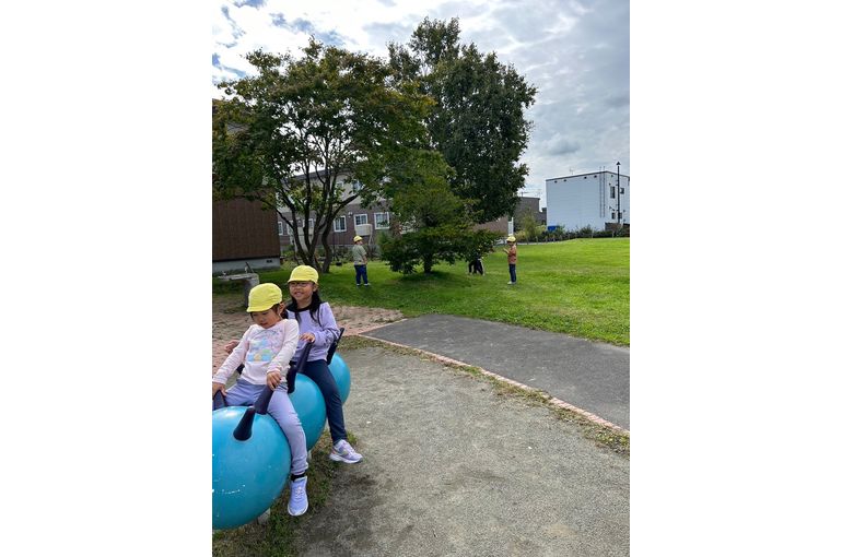 公園　自由遊び　一緒