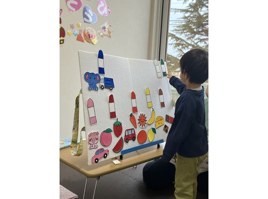 子ども　保育　お誕生会