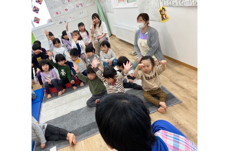 保育園　子どもたち　質問　手