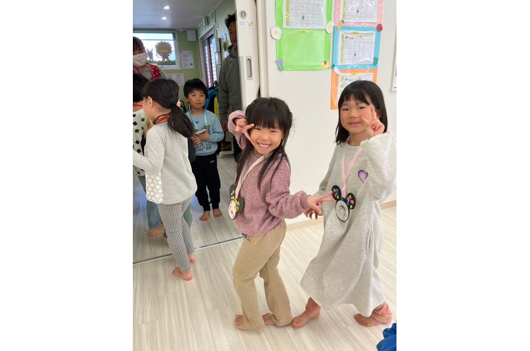 バイバイ　元気でね