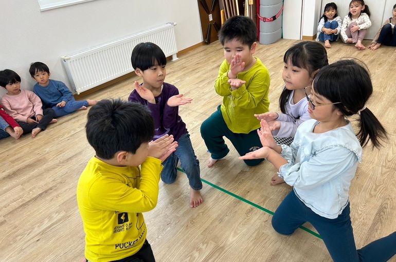 子ども　お友だち