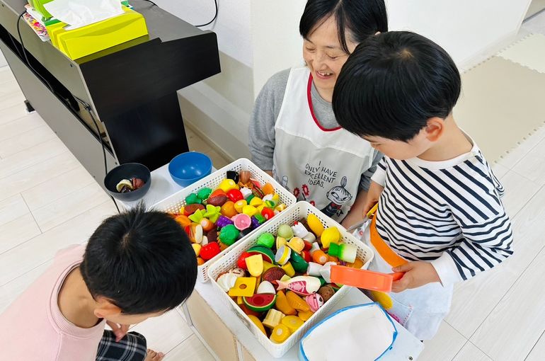 北海道　札幌　厚別　保育園　ごっこ遊び　様子