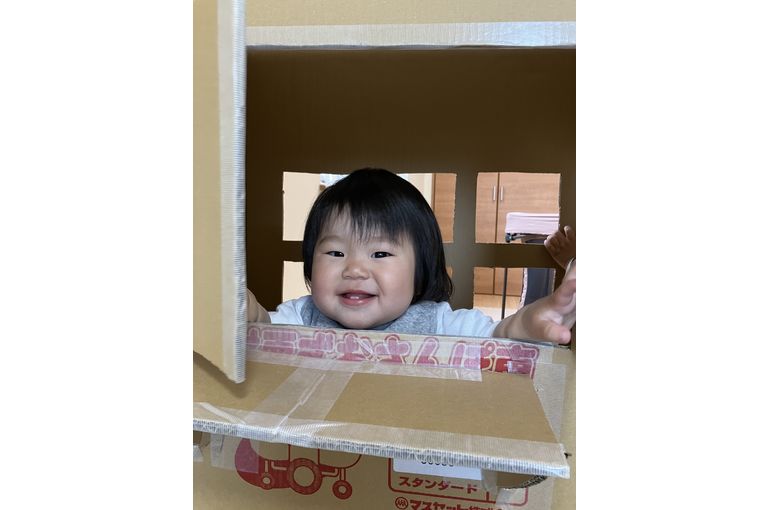 保育園　ダウンボール　函館　遊び