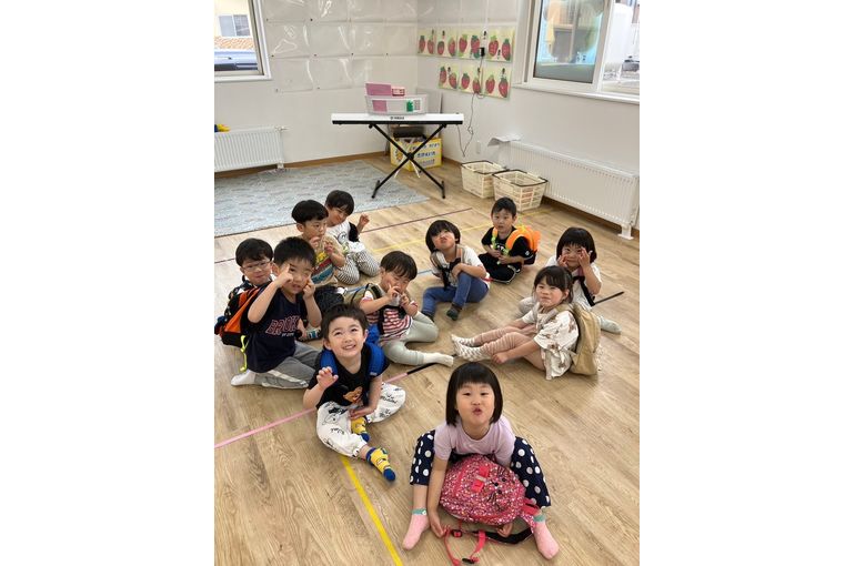 江別　保育園　変顔