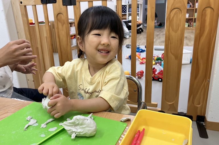 北海道　江別　保育園　粘土　遊び　女の子