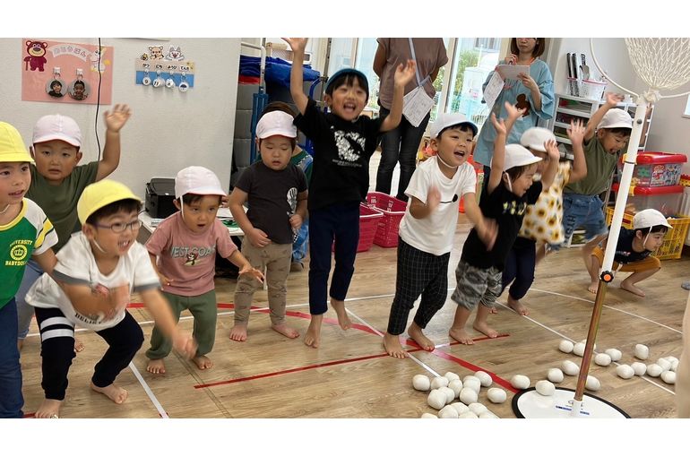 江別　保育園　運動会　玉入れ