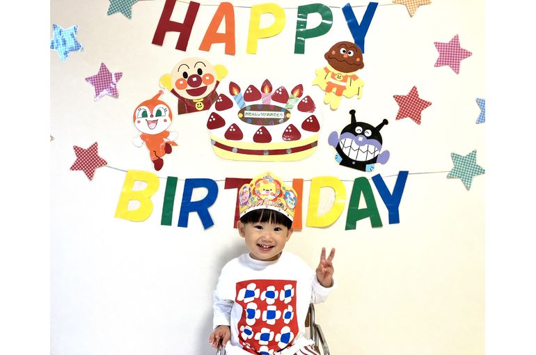 誕生日のこども