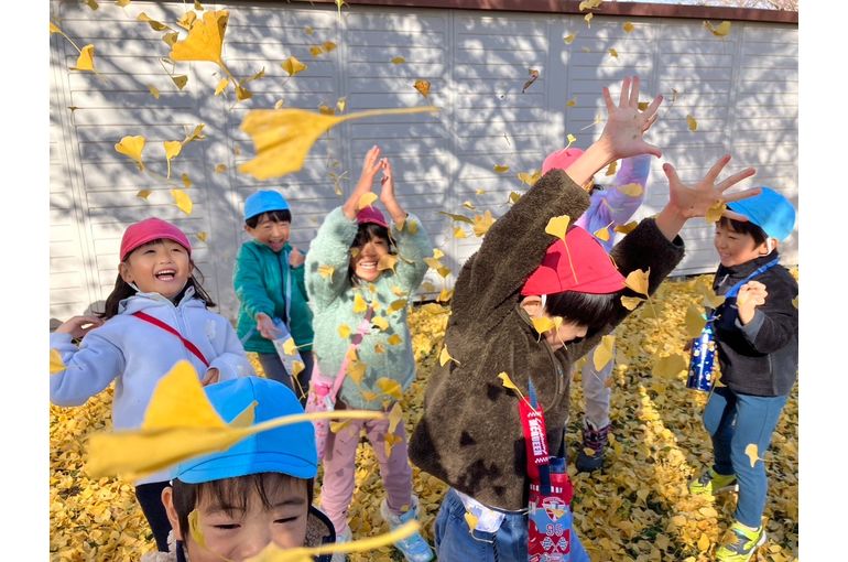 江別　保育園　散歩