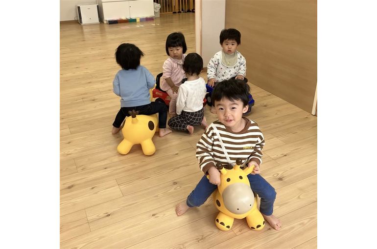 江別　保育園　室内遊び　ロディ
