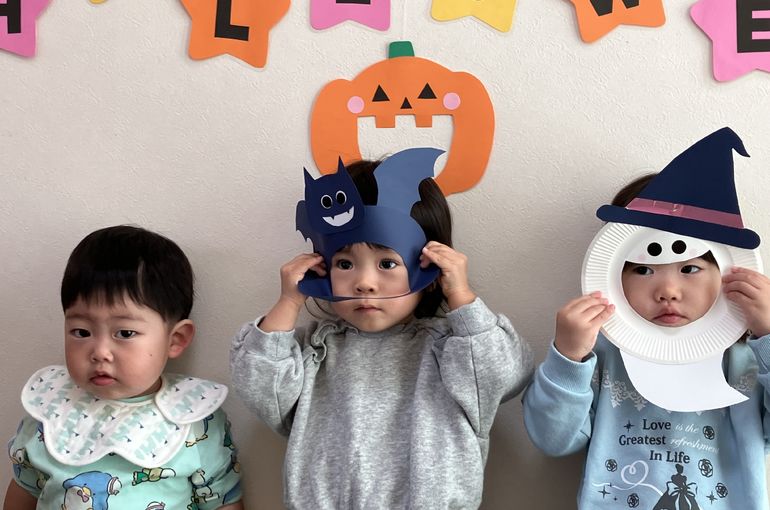 函館市　桔梗　保育園　ハロウィン　楽しむ　園児　様子