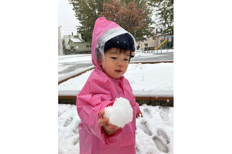 札幌　南平岸　保育園　雪遊び
