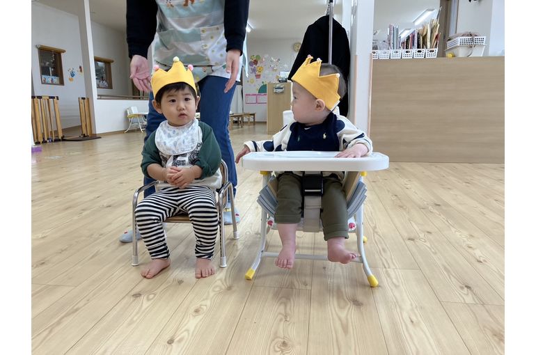 保育園　お誕生会