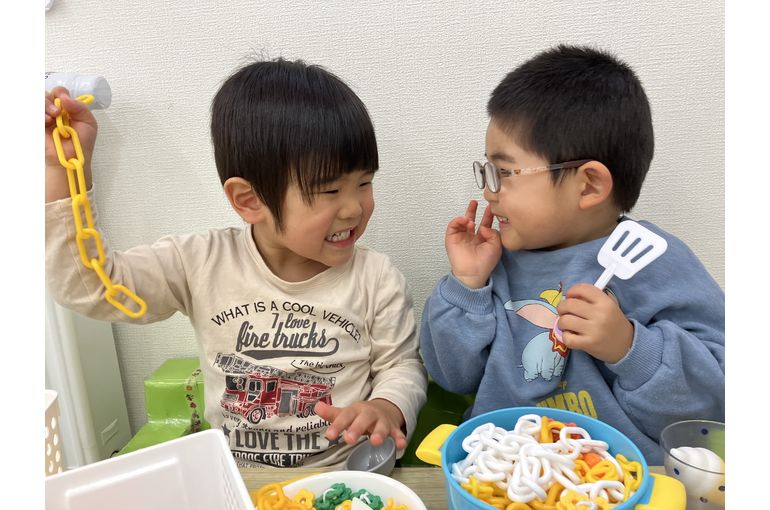 江別市　認定保育園　おままごと遊び