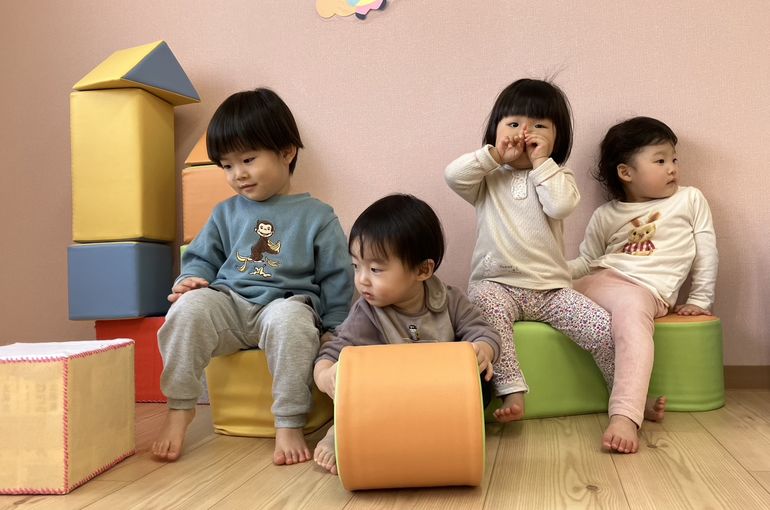 江別市　元江別　企業主導型保育園　お家　集まり　集合写真