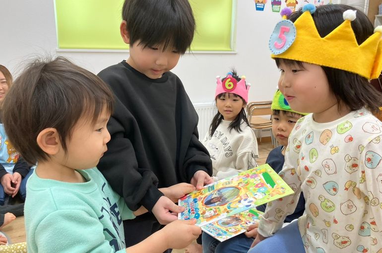 江別市　江別　認定保育園　お誕生会　様子