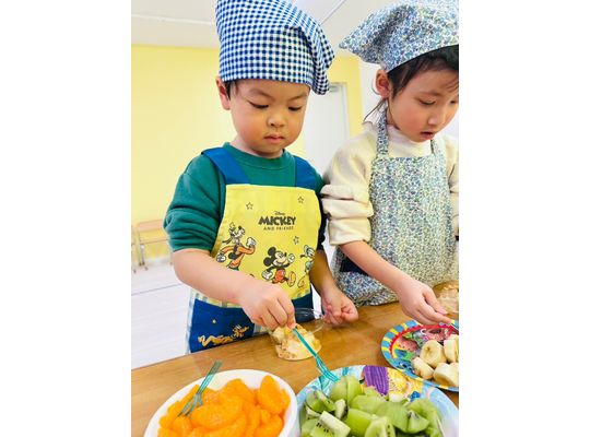厚別区　企業主導型保育園　クッキング　