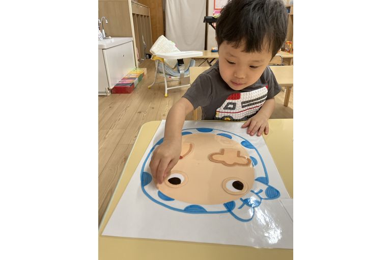 企業主導型保育園,保育所,江別市,書初め,福笑い
