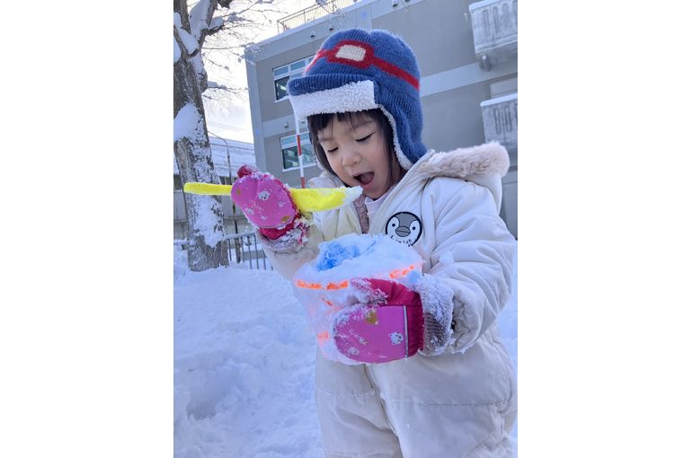 雪遊び