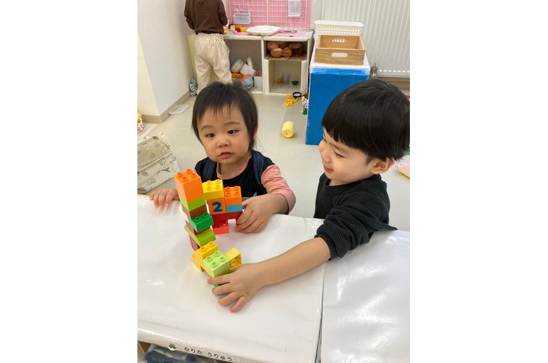 ブロック　積み上げ　成長