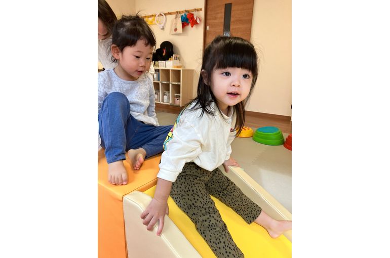 認定こども園,保育園,認可保育園,企業主導型保育園,保育所,函館市,大型,積み木,ジャンプ