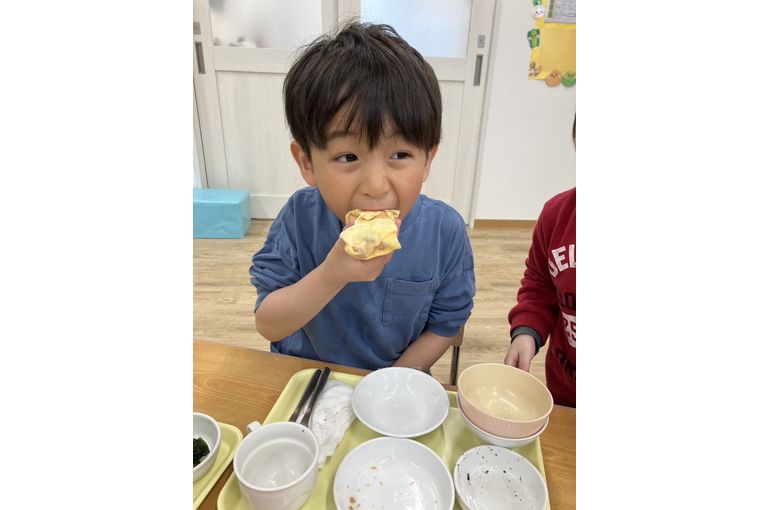 認定こども園,保育園,認可保育園,企業主導型保育園,保育所,函館市,江別市,札幌市,クッキング,クレープ作り