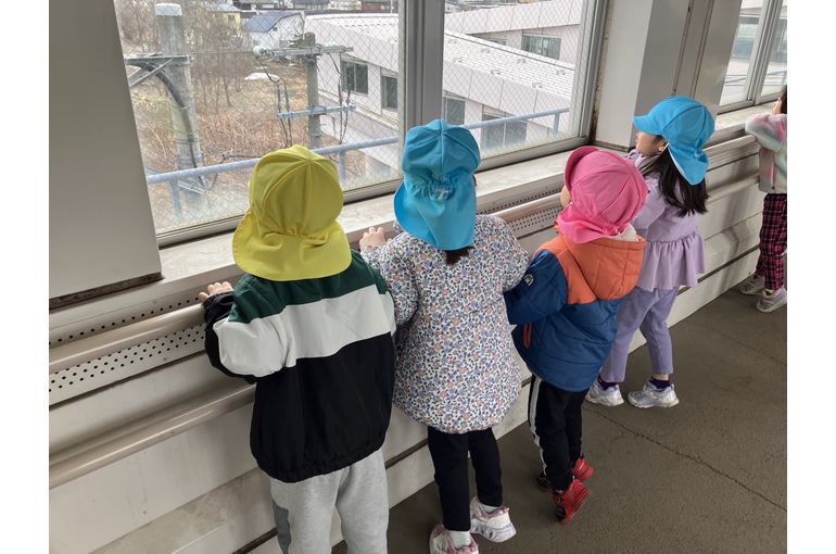 認定こども園,保育園,認可保育園,企業主導型保育園,保育所,函館市,江別市,札幌市,戸外遊び,鬼ごっこ 