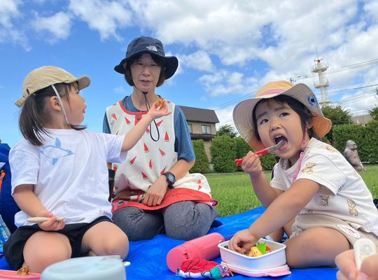 お外でお弁当