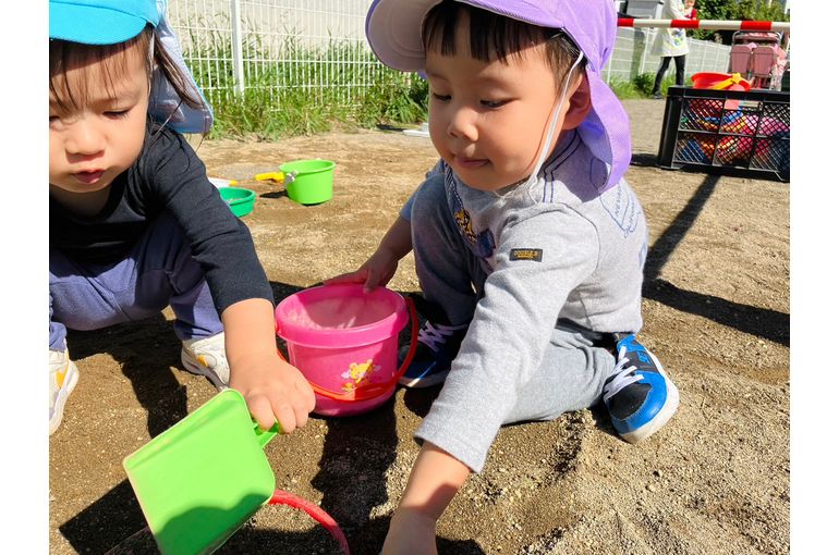 砂場遊び